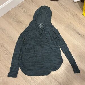 American Eagle hooded top